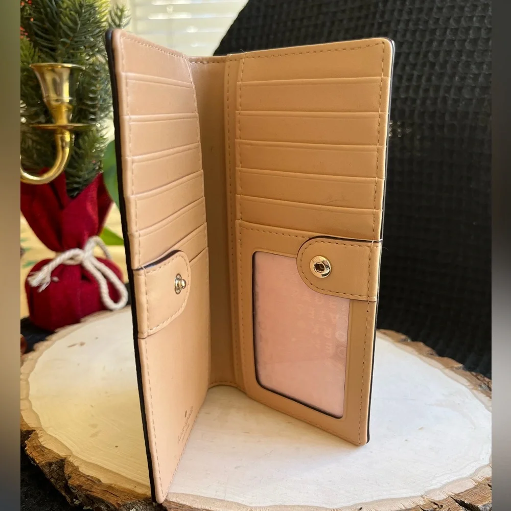 Kate Spade Eva large slim bifold wallet - Picture 2 of 9